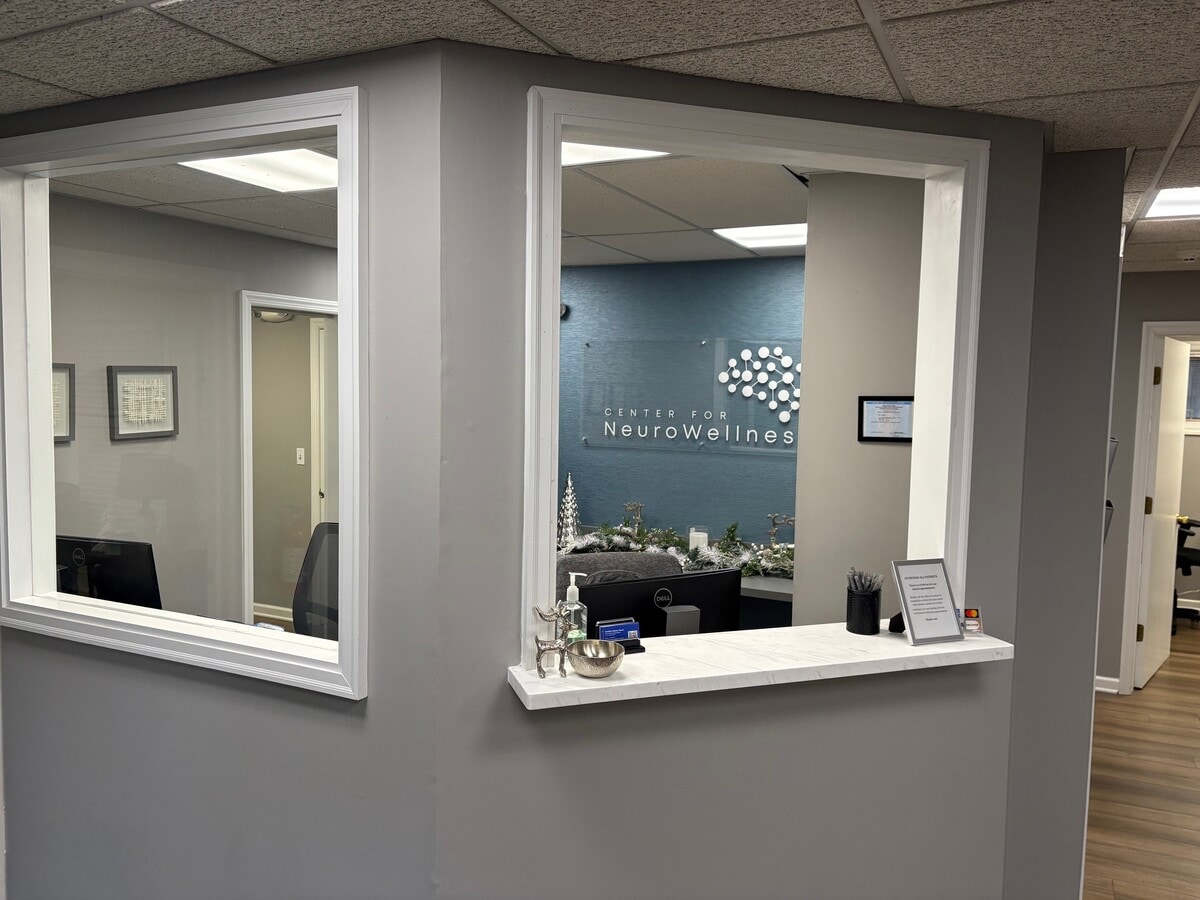 218-224 Jack Martin Blvd, Brick, NJ 08724 - Lot 220 -  - Photo intérieure - Image 1 of 7