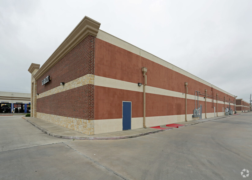 9603 Broadway Blvd, Pearland, TX à louer - Photo de l’immeuble – Image 2 sur 14