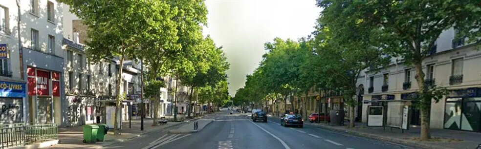 Local commercial dans Paris à louer - Photo de l’immeuble – Image 2 sur 2