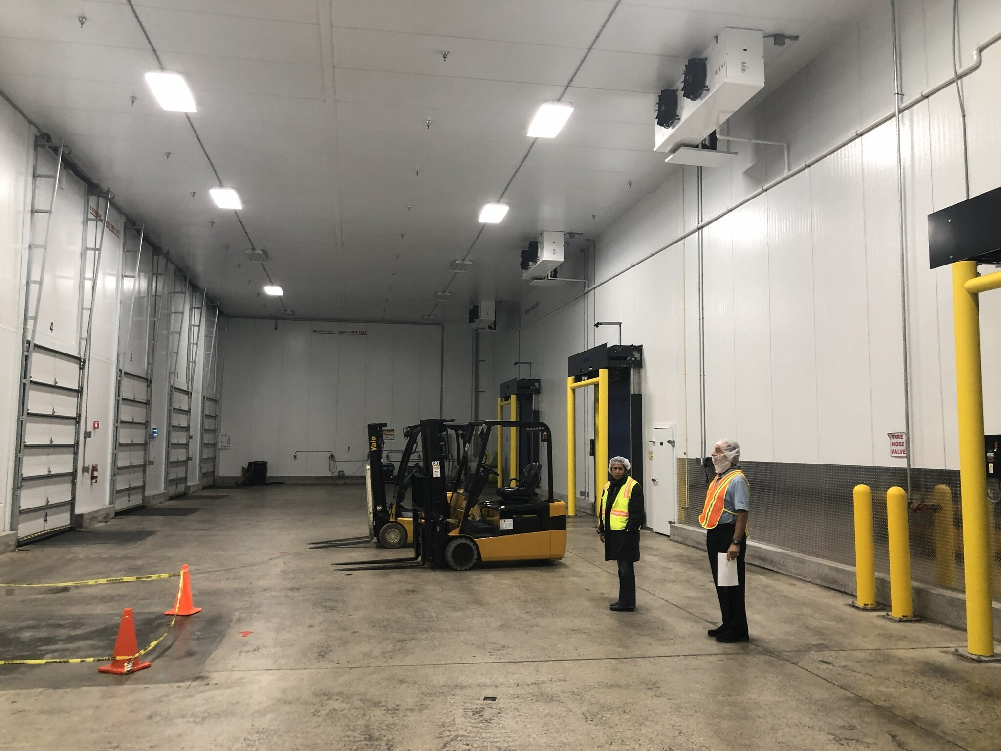 2323 NW 72nd Ave, Miami, FL à louer Photo intérieure– Image 1 sur 12