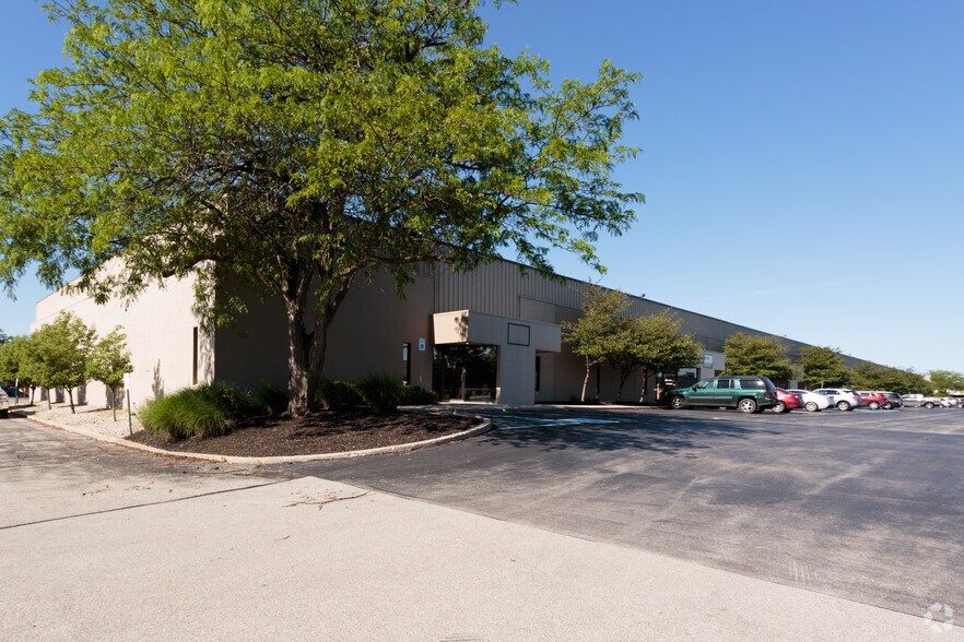 5635-5759 W 80th St, Indianapolis, IN à louer - Photo de l’immeuble – Image 2 sur 2