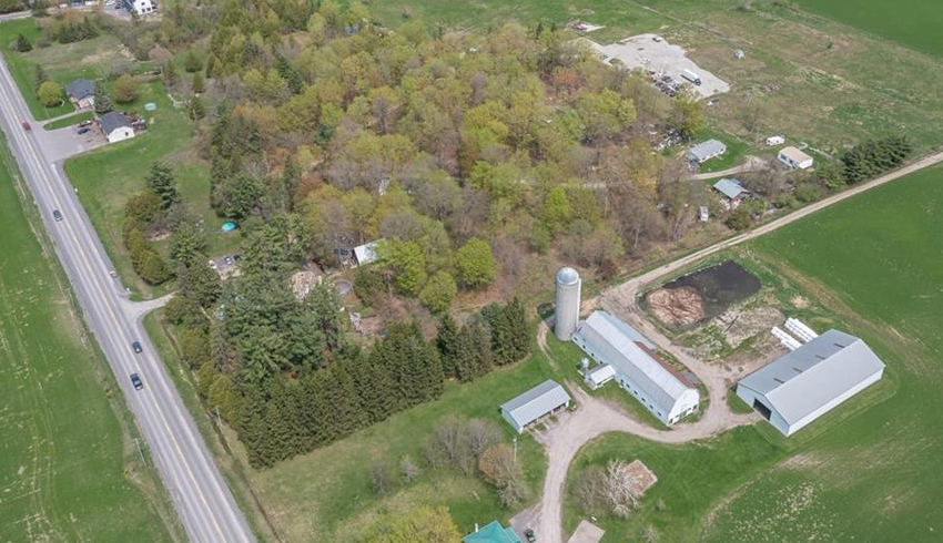 1675 Dunning Rd, Ottawa, ON à vendre Photo principale– Image 1 sur 2