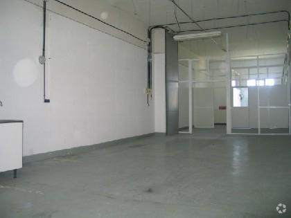 Industriel/Logistique dans Sevilla la Nueva, Madrid à vendre Photo intérieure– Image 1 sur 2