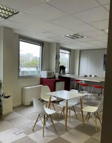 View Photo