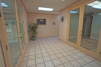 16410 Blanco Rd, San Antonio, TX à vendre Photo intérieure– Image 2 sur 4