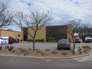 Plus de détails pour 371 Central Ave, Bohemia, NY - Industriel/Logistique à vendre