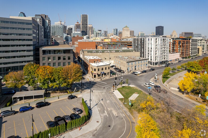 755-759 Rue De La Commune E, Montréal, QC à louer - Aérien – Image 2 sur 4