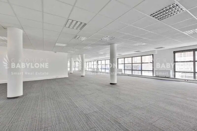 Bureau dans Asnières-sur-Seine à louer - Photo de l’immeuble – Image 3 sur 18