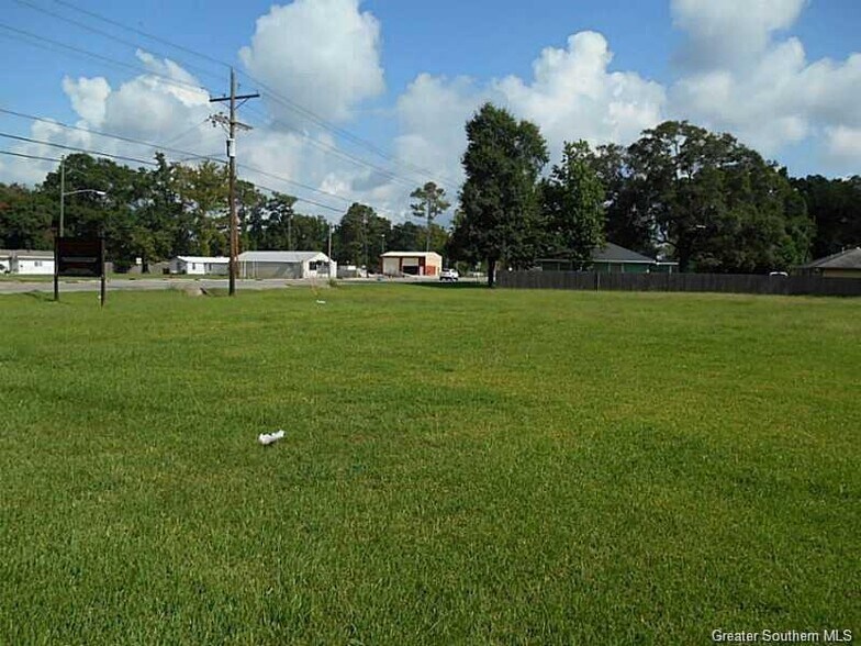 Tbd North Martin Luther King Hwy, Lake Charles, LA à vendre - Photo de l’immeuble – Image 3 sur 9