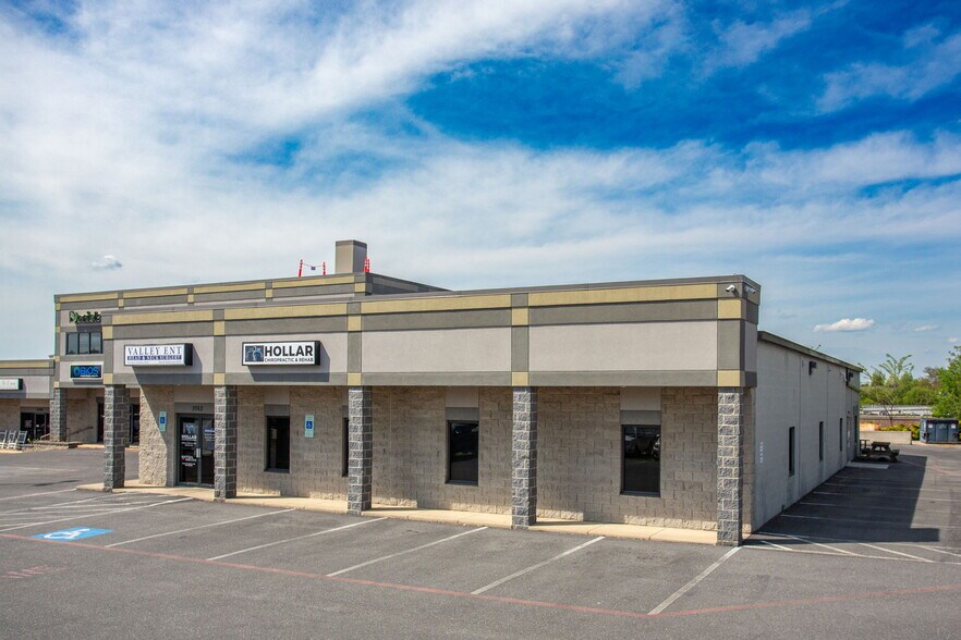 2062 Pro Pointe Ln, Harrisonburg, VA à louer - Photo de l’immeuble – Image 3 sur 35
