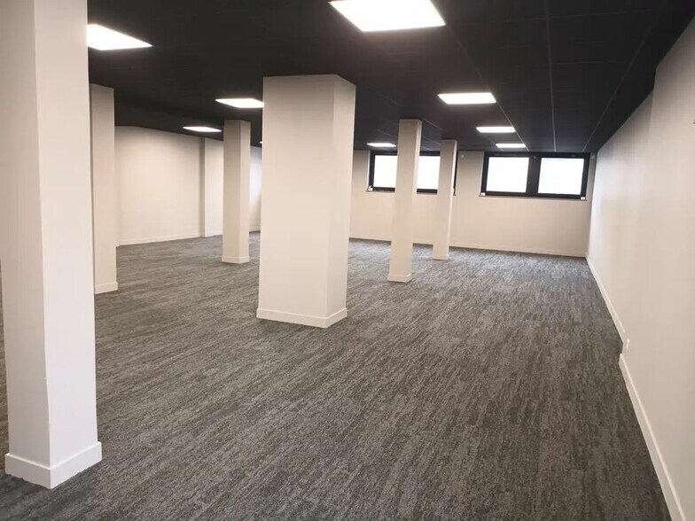 Bureau dans Le Havre à louer - Photo de l’immeuble – Image 3 sur 5