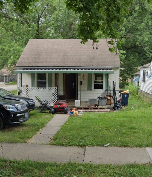 Historic Northeast KCMO Rental Portfolio portefeuille de 11 biens à vendre sur LoopNet.fr - Photo de l’immeuble – Image 2 sur 12
