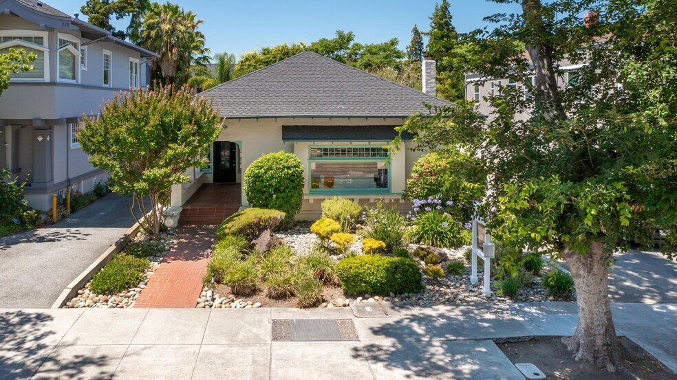 623 N 1st St, San Jose, CA à vendre - Photo de l’immeuble – Image 3 sur 41