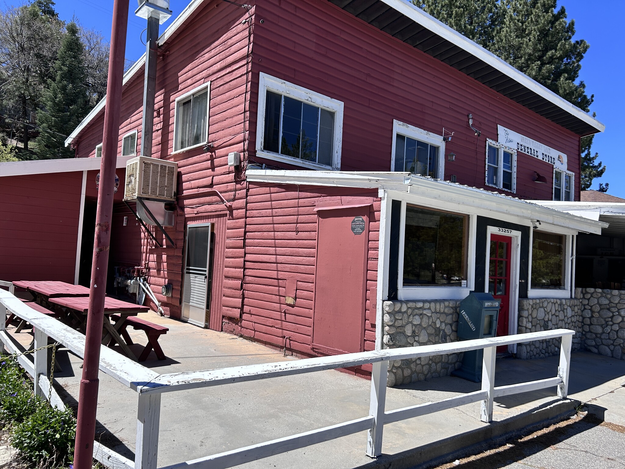 33257-33271 Green Valley Lake Rd, Green Valley Lake, CA à louer Photo intérieure– Image 1 sur 7
