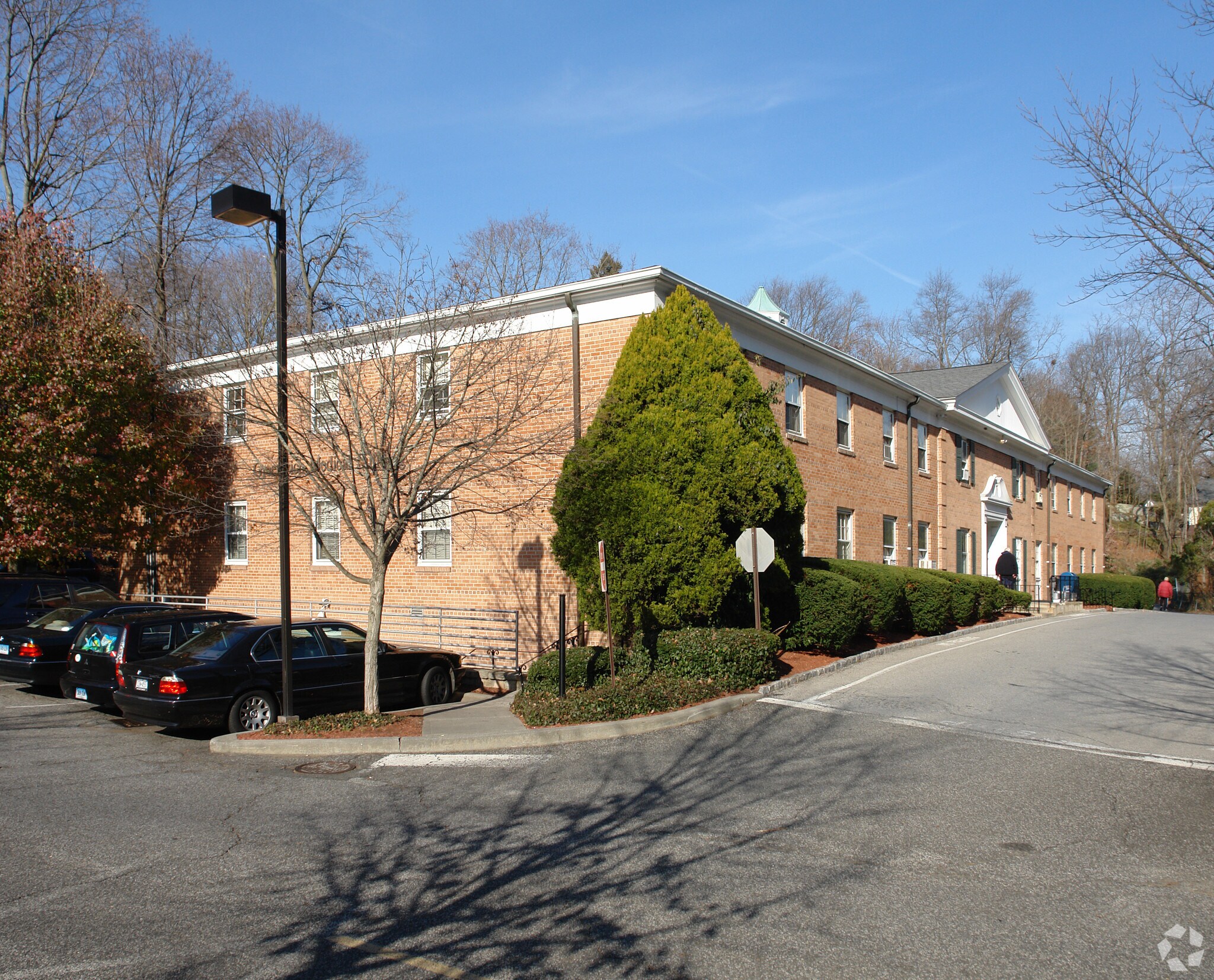 49 Lake Ave, Greenwich, CT à louer Photo principale– Image 1 sur 8