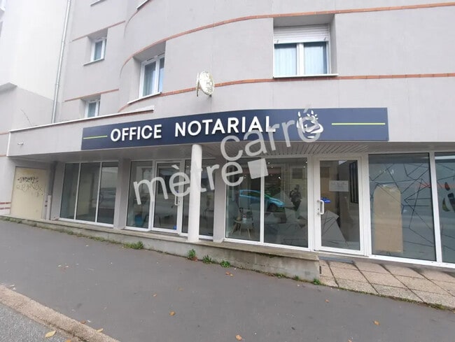 Plus de détails pour Local commercial à louer