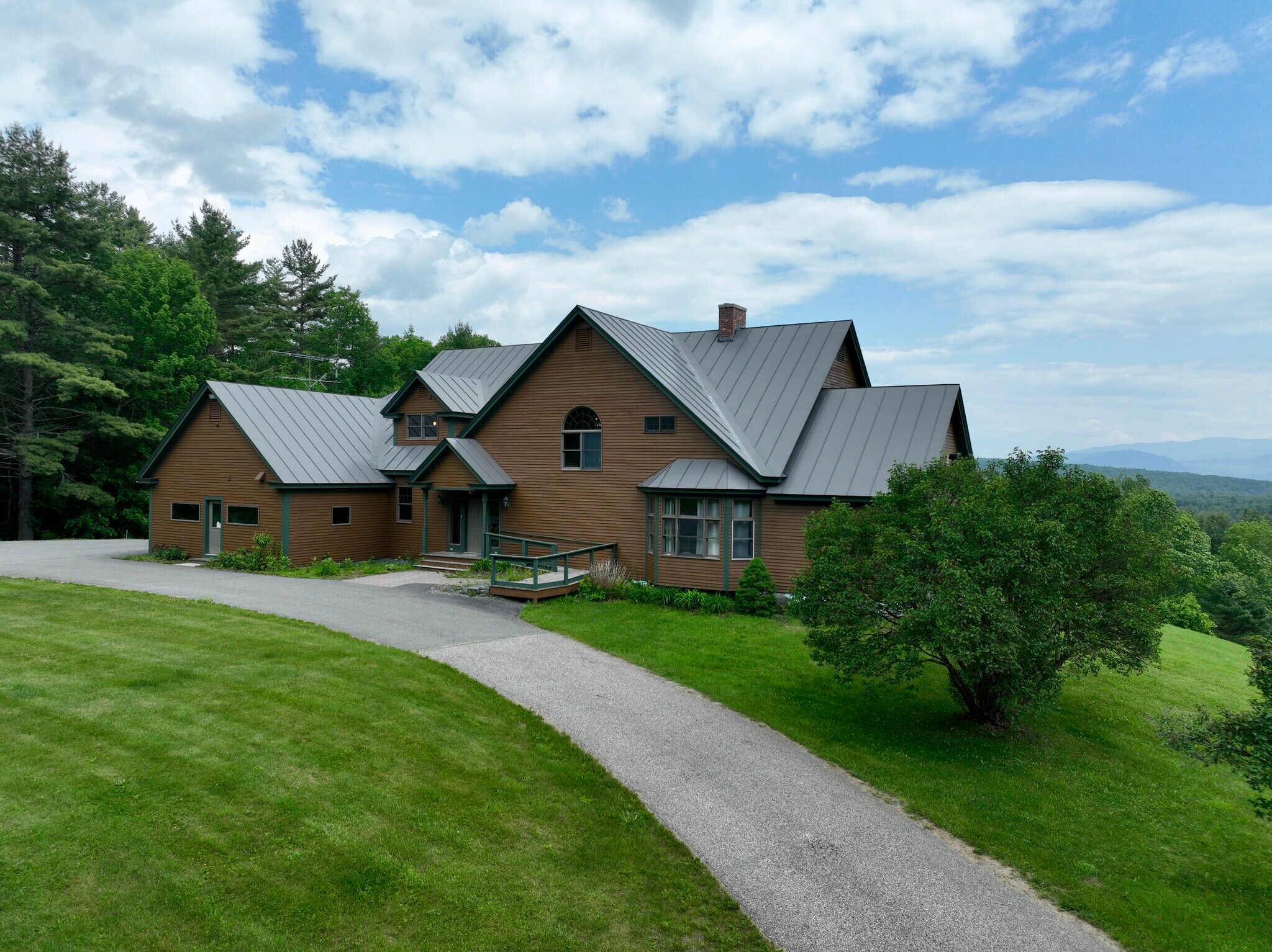 487 Stevens Pl, Wells River, VT à vendre Photo de l’immeuble– Image 1 sur 30