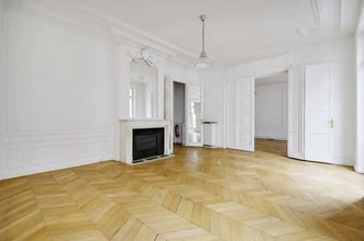 1-3 Rue De Penthièvre, Paris à louer Photo intérieure– Image 2 sur 4
