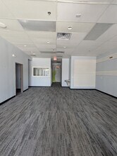 602-624 Barnes Blvd, Rockledge, FL à louer Photo intérieure– Image 1 sur 13