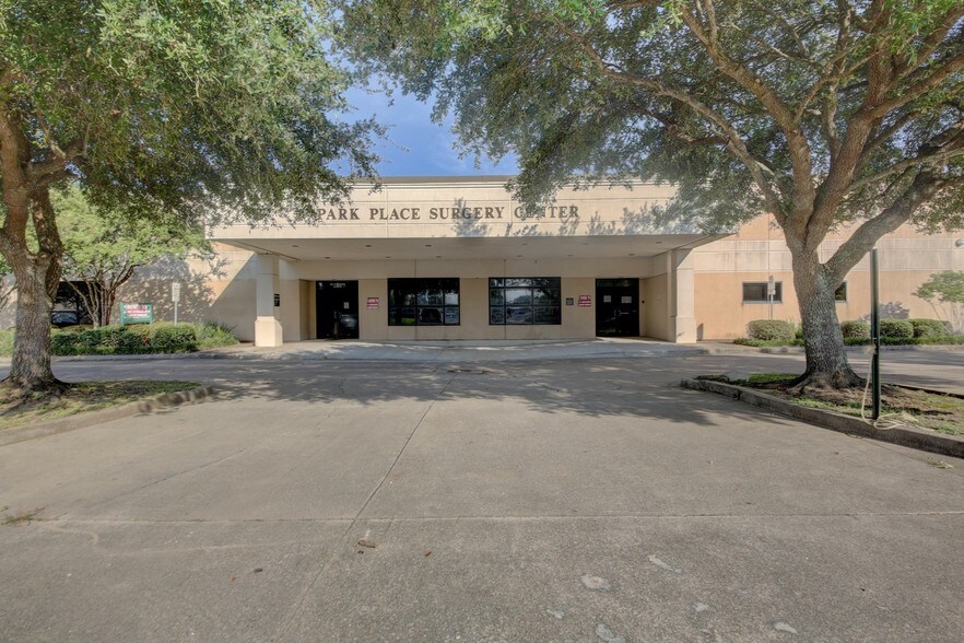 901 Wilson St, Lafayette, LA à vendre - Photo de l’immeuble – Image 2 sur 9