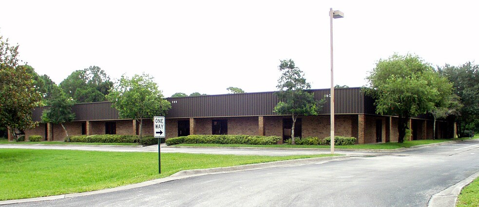 305 East Dr, Melbourne, FL à louer - Aérien – Image 2 sur 15