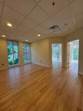 1704 Maxwell Dr, Wall Township, NJ à louer Photo intérieure– Image 2 sur 4
