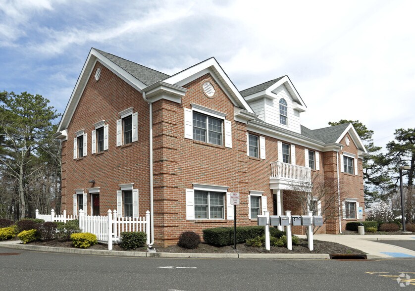 1466 Hooper Ave, Toms River, NJ à louer - Photo principale – Image 1 sur 41