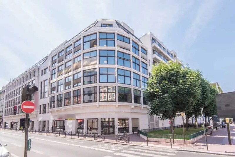 106-113 Rue Victor Hugo, Levallois-Perret à louer - Photo de l’immeuble – Image 1 sur 13