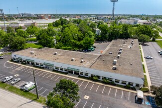 Plus de détails pour 8444 Castlewood Dr, Indianapolis, IN - Local d'activités à louer