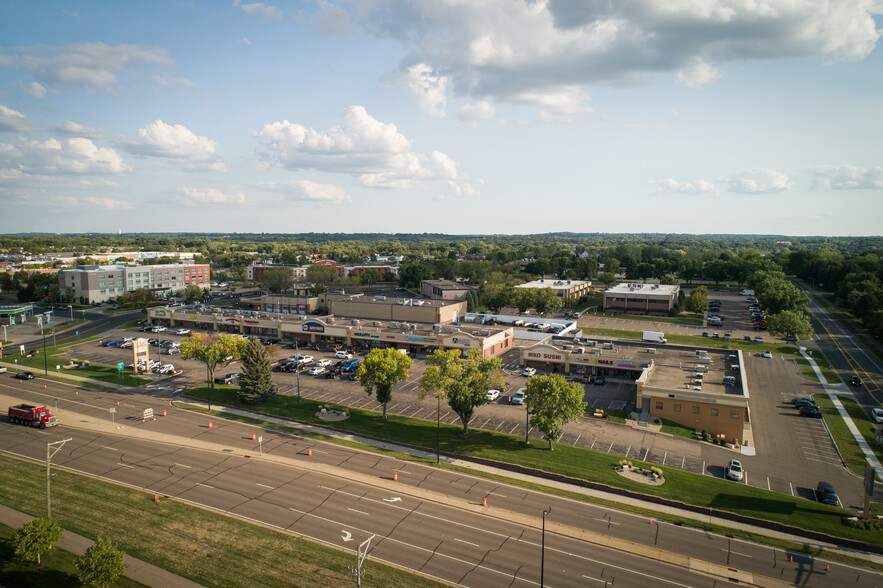 3400-3410 Federal Dr, Saint Paul, MN à louer - Photo de l’immeuble – Image 3 sur 3