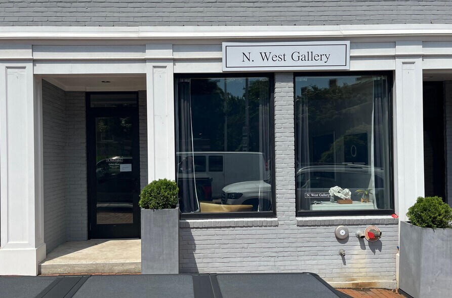 70 Main St, New Canaan, CT à louer - Photo de l’immeuble – Image 1 sur 6
