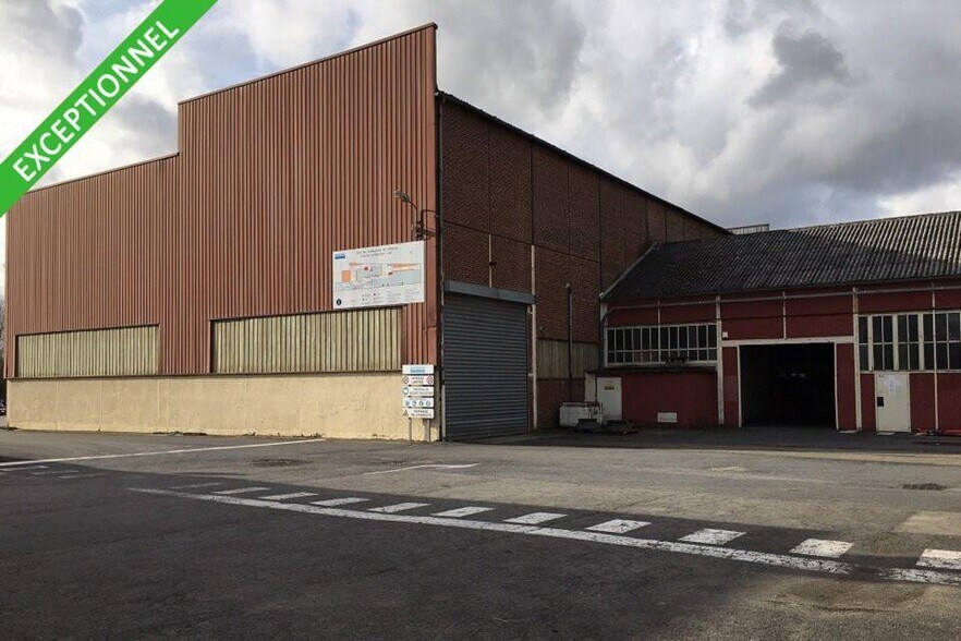 Local d’activités dans Chauny à louer - Photo de l’immeuble – Image 1 sur 4
