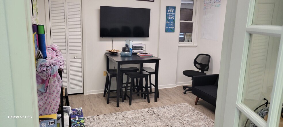 505 Deltona Blvd, Deltona, FL à louer - Photo intérieure – Image 3 sur 10