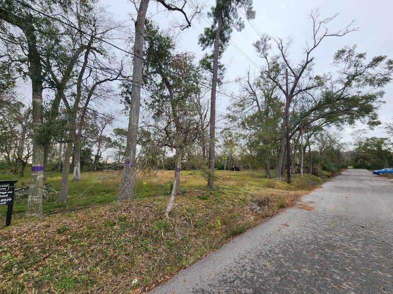 2382 Sam Houston Parkway East, Houston, TX à vendre - Photo de l’immeuble – Image 3 sur 8