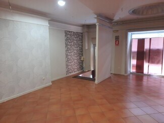 Plus de détails pour Local commercial à louer