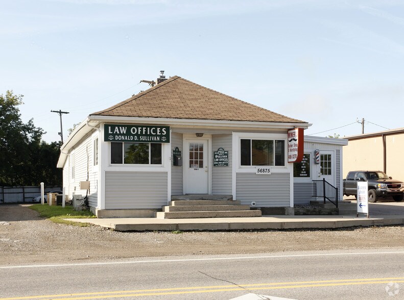 56875 Grand River Ave, New Hudson, MI à vendre - Photo principale – Image 1 sur 2