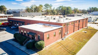 Plus de détails pour 132 Royal Dr, Forest Park, GA - Industriel/Logistique à vendre