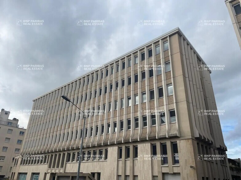 Bureau dans Orléans à louer - Photo de l’immeuble – Image 3 sur 16