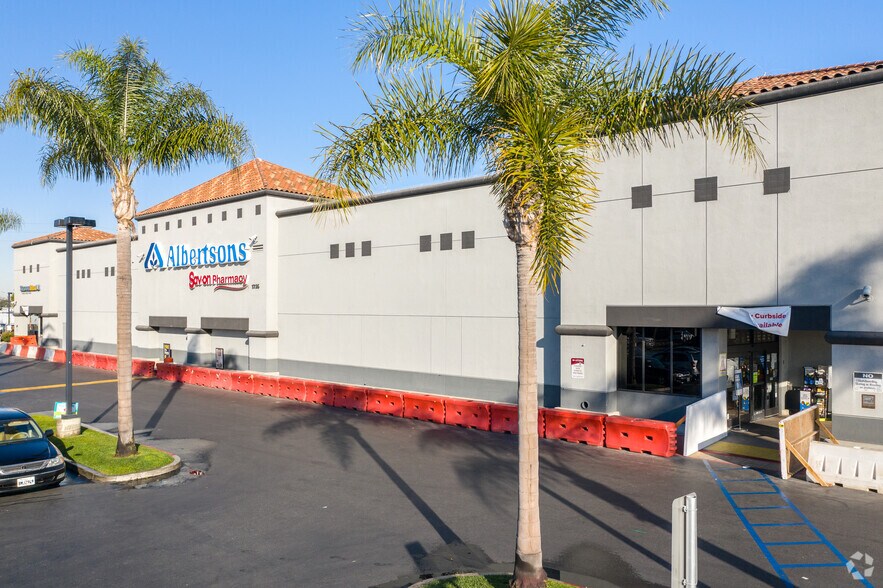 1735 W Artesia Blvd, Gardena, CA à louer - Photo de l’immeuble – Image 2 sur 9