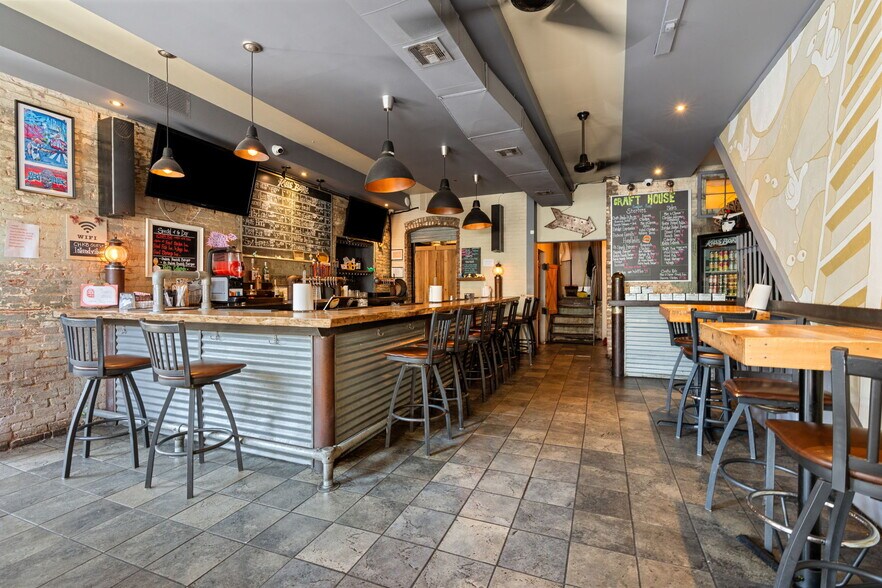 60-62 Van Duzer St, Staten Island, NY à vendre - Photo de l’immeuble – Image 3 sur 13