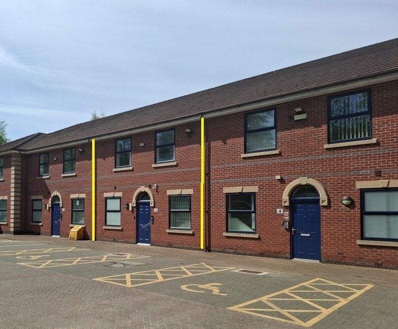 Hamilton St, Oldham à louer Photo de l’immeuble– Image 1 sur 3