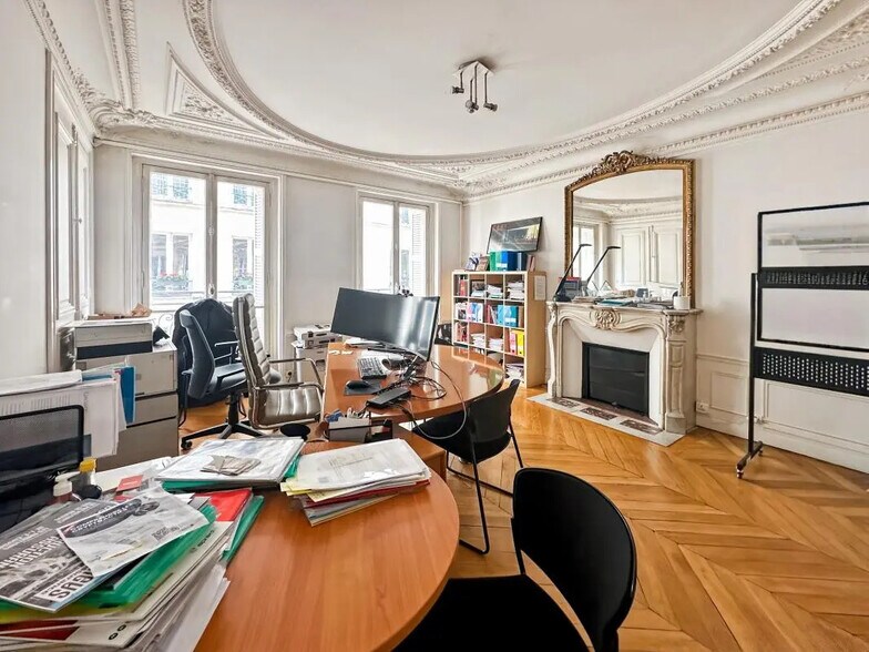 Bureau dans Paris à louer - Photo de l’immeuble – Image 1 sur 8