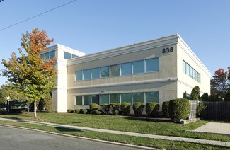 Plus de détails pour 838 Green St, Iselin, NJ - Bureau à louer