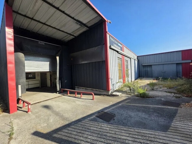 Plus de détails pour Industriel/Logistique à louer