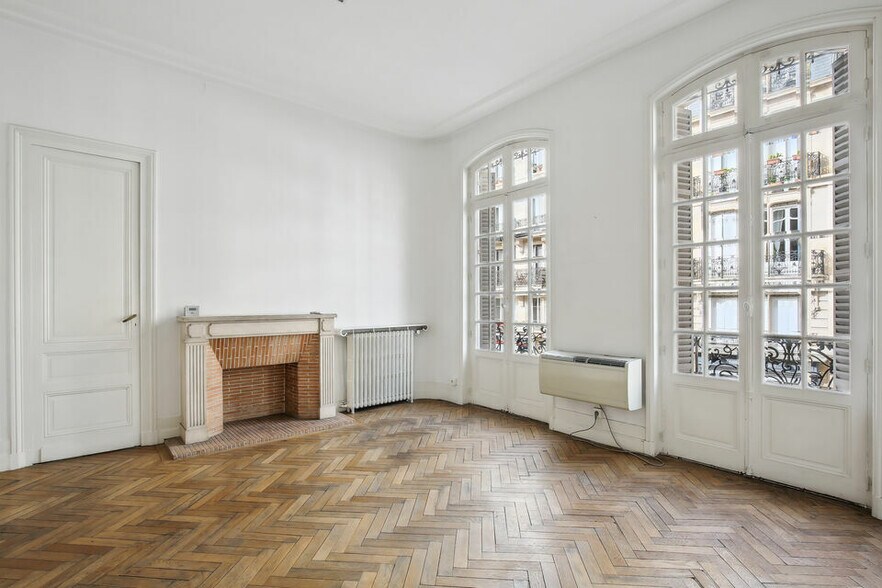 30 Cours Pasteur, Bordeaux à louer - Photo de l’immeuble – Image 1 sur 11