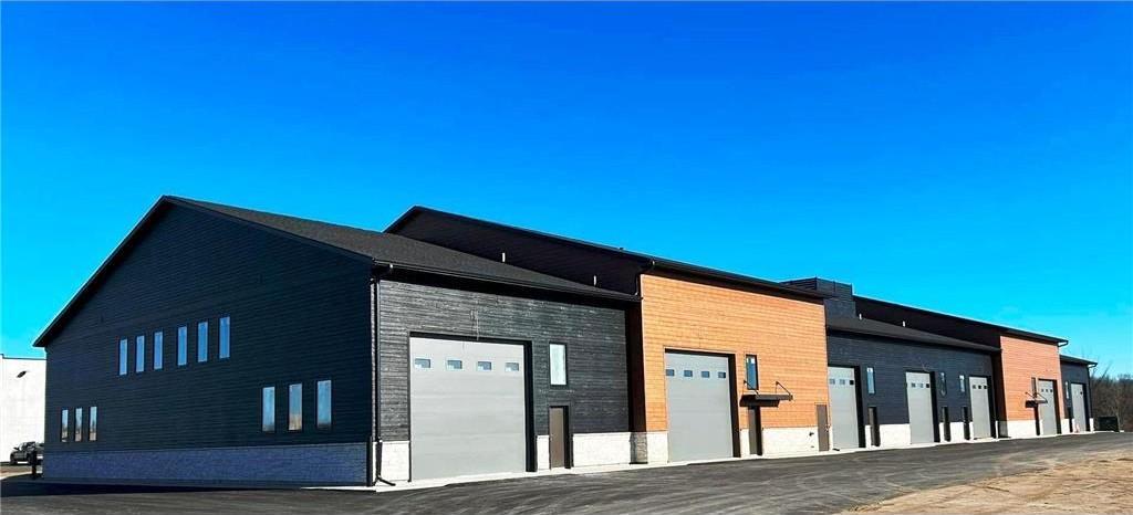 940 McKinley Pky, Delano, MN à louer Photo de l’immeuble– Image 1 sur 9