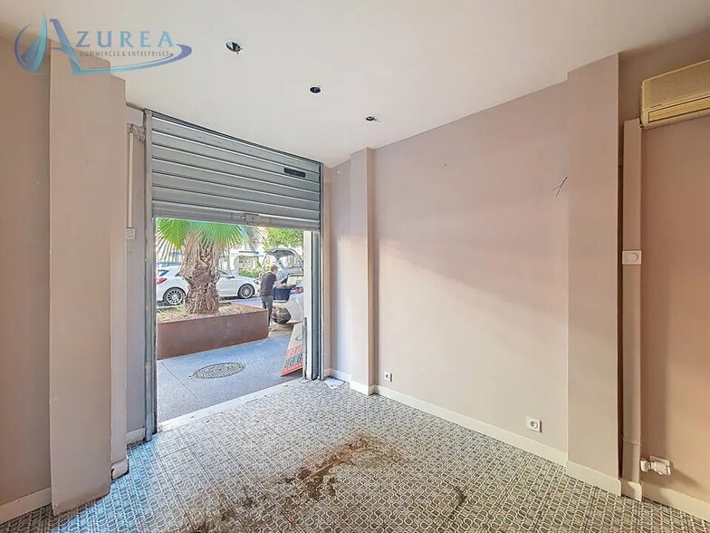 Local commercial dans Nice à louer - Photo de l’immeuble – Image 2 sur 6