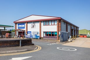 70 South Road, Hailsham, East Sussex - Immobilier d'entreprise