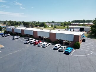 Plus de détails pour 221 Cooper Ln, Easley, SC - Local d'activités à louer