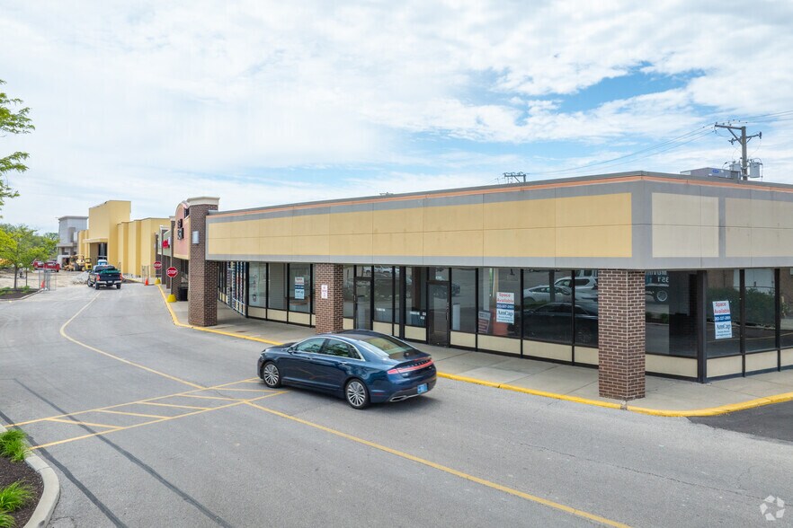 4101-4271 N Harlem Ave, Norridge, IL à louer - Photo de l’immeuble – Image 2 sur 4
